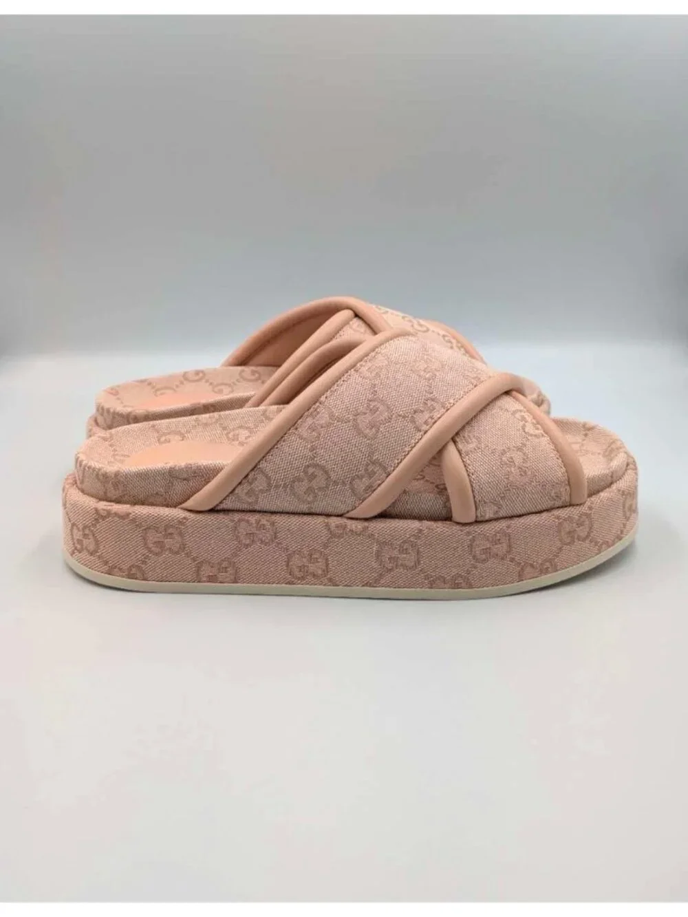 Gucci Monogram GG Calfskin Angelina Platform Sandals Light Pink EU37 816798